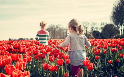 girls, children, tulips